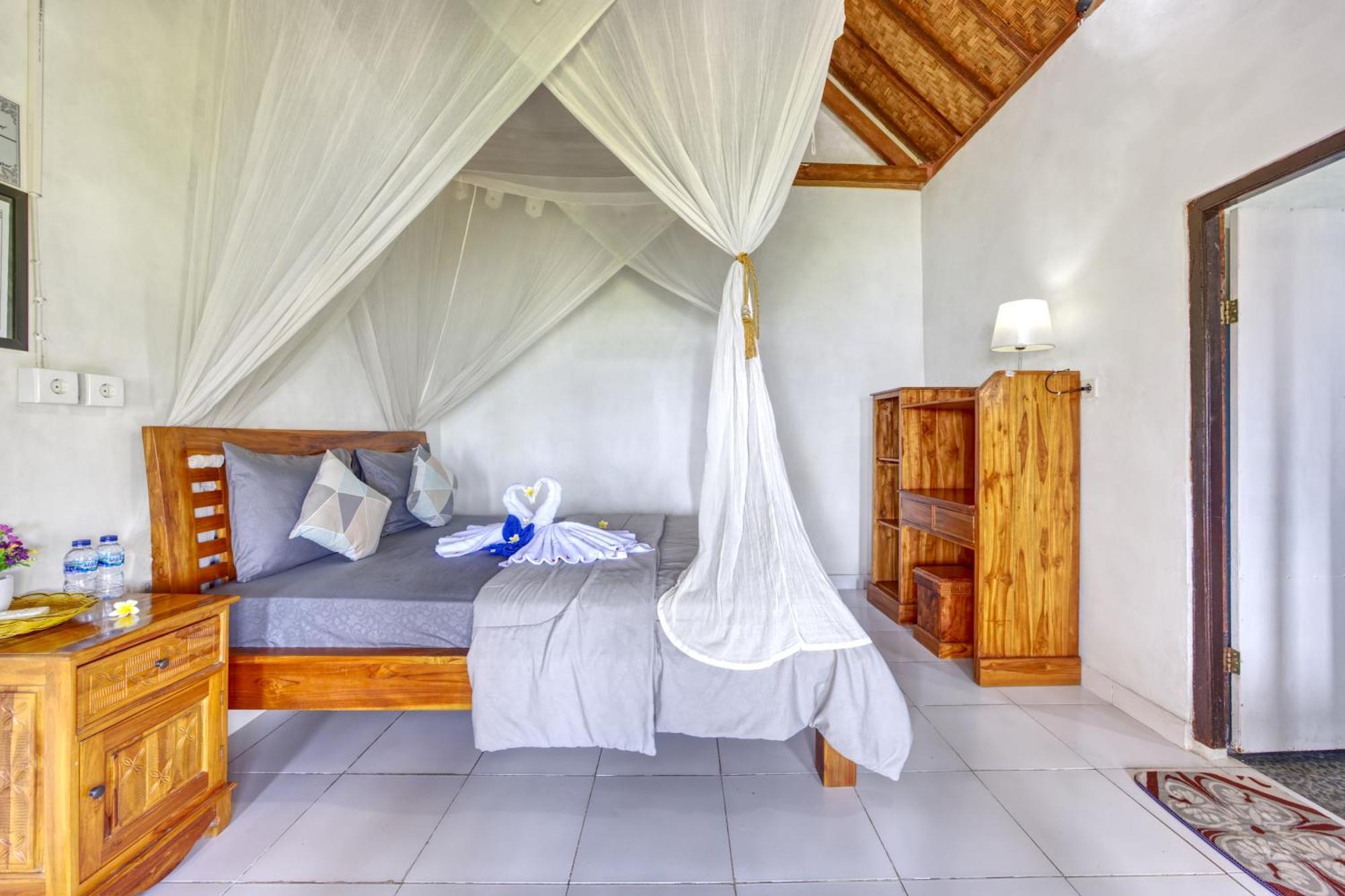 Bagus Cottage Batununggul 客房 照片
