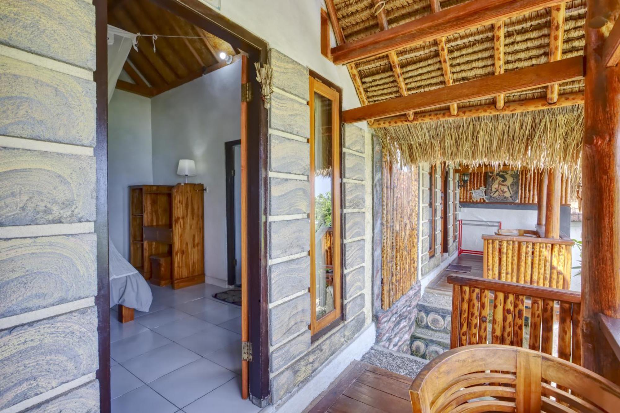 Bagus Cottage Batununggul 客房 照片